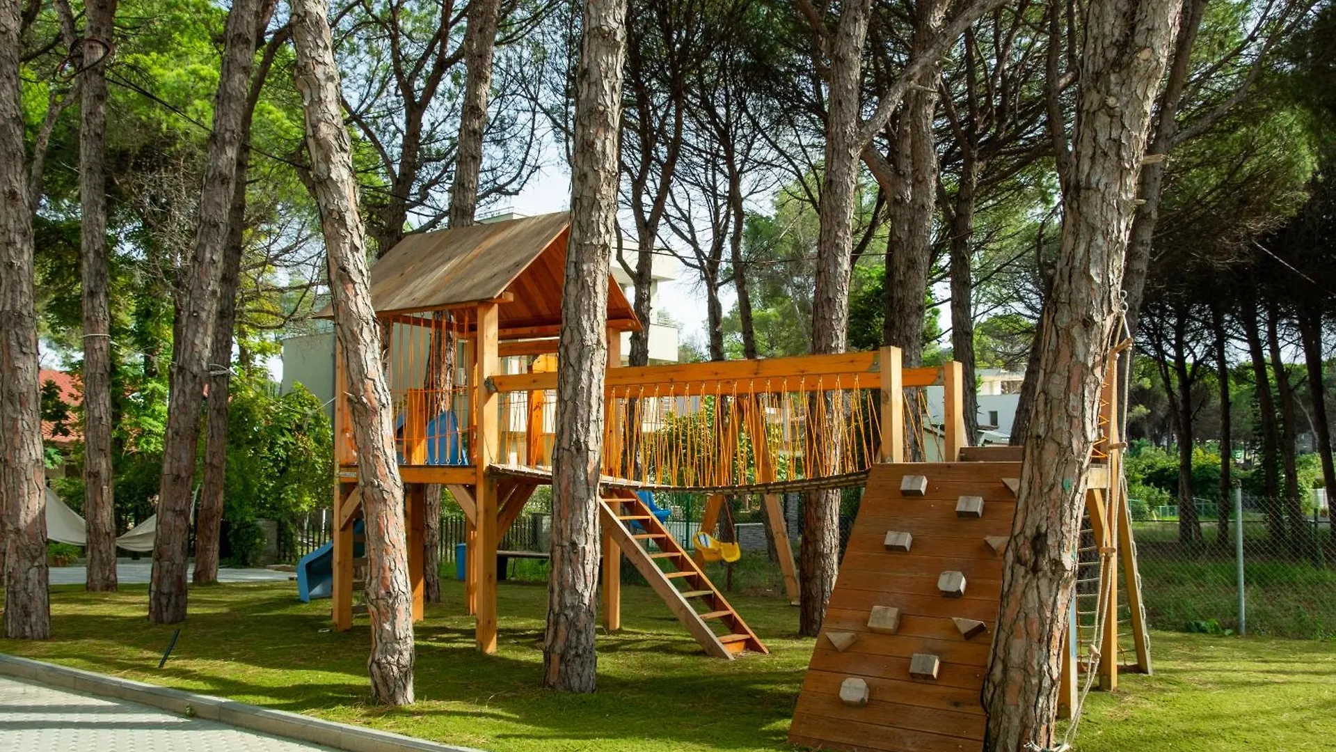 *****  Fllad Resort & Spa Durres Golem  Albania